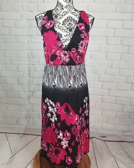 Dots size 1x floral print sleeveless stretch dress - Picture 1 of 8